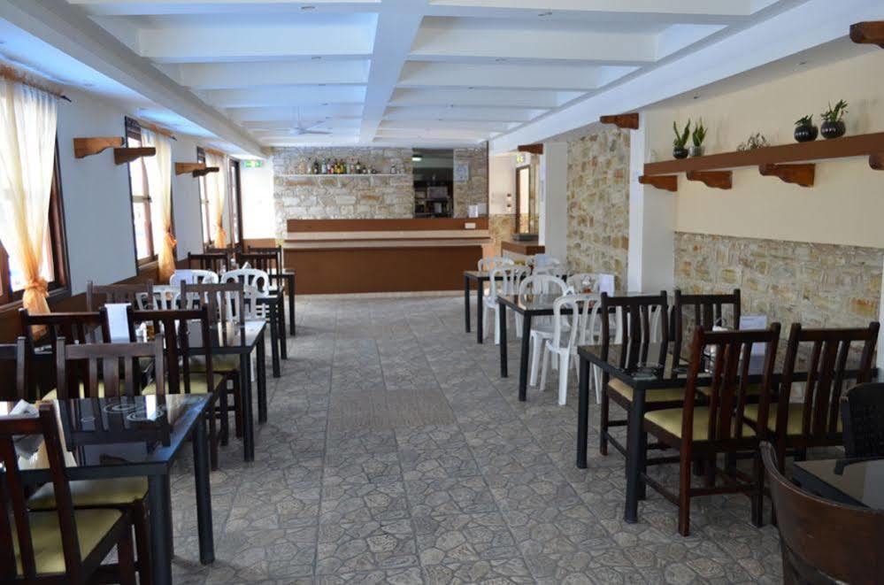 Hotel Vergi Voroklini Ngoại thất bức ảnh